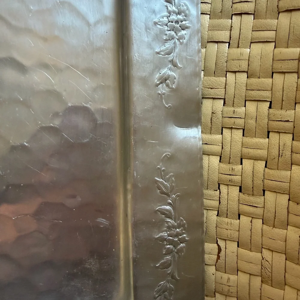 intaglio square tray